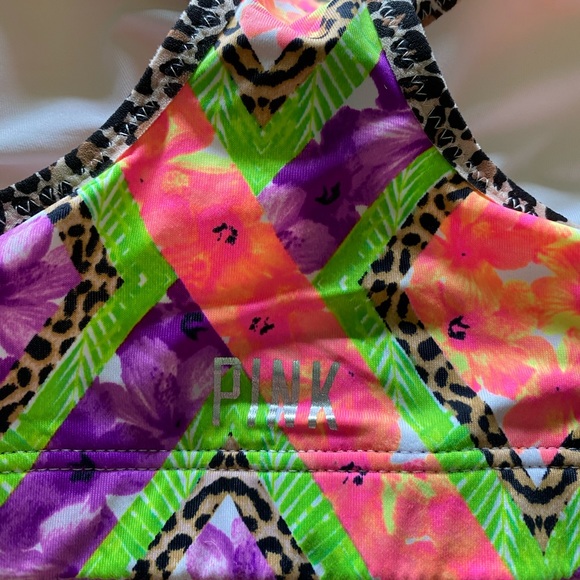 👙 Tropical Victoria’s Secret Pink Yoga Push-up - Picture 3 of 5